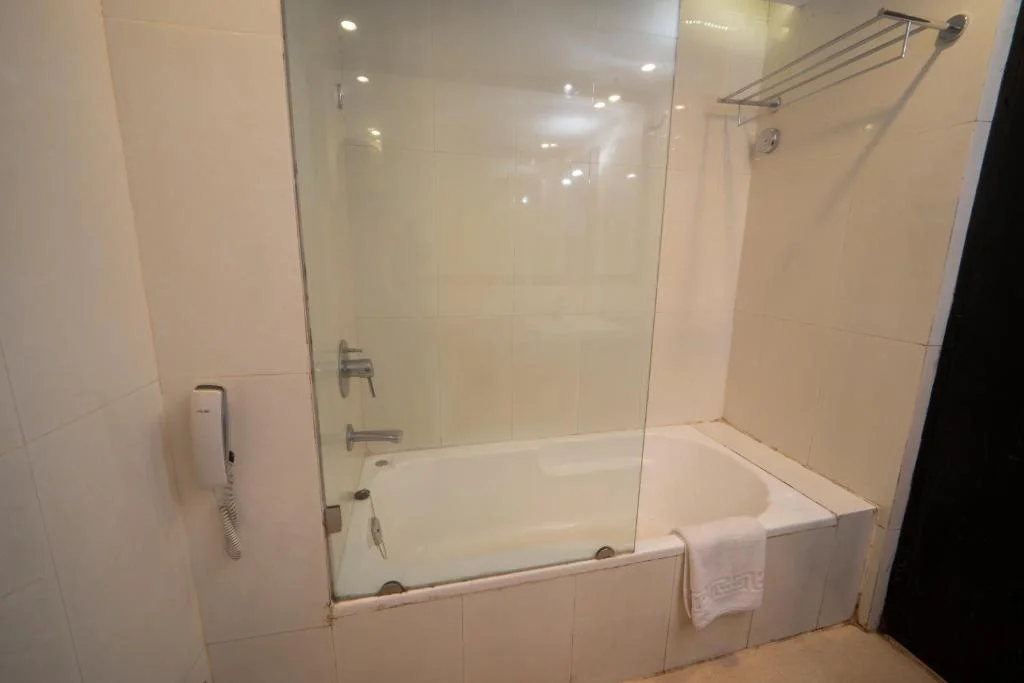 Casa De Boutique Resort - Hotel with Bathtub in Calangute