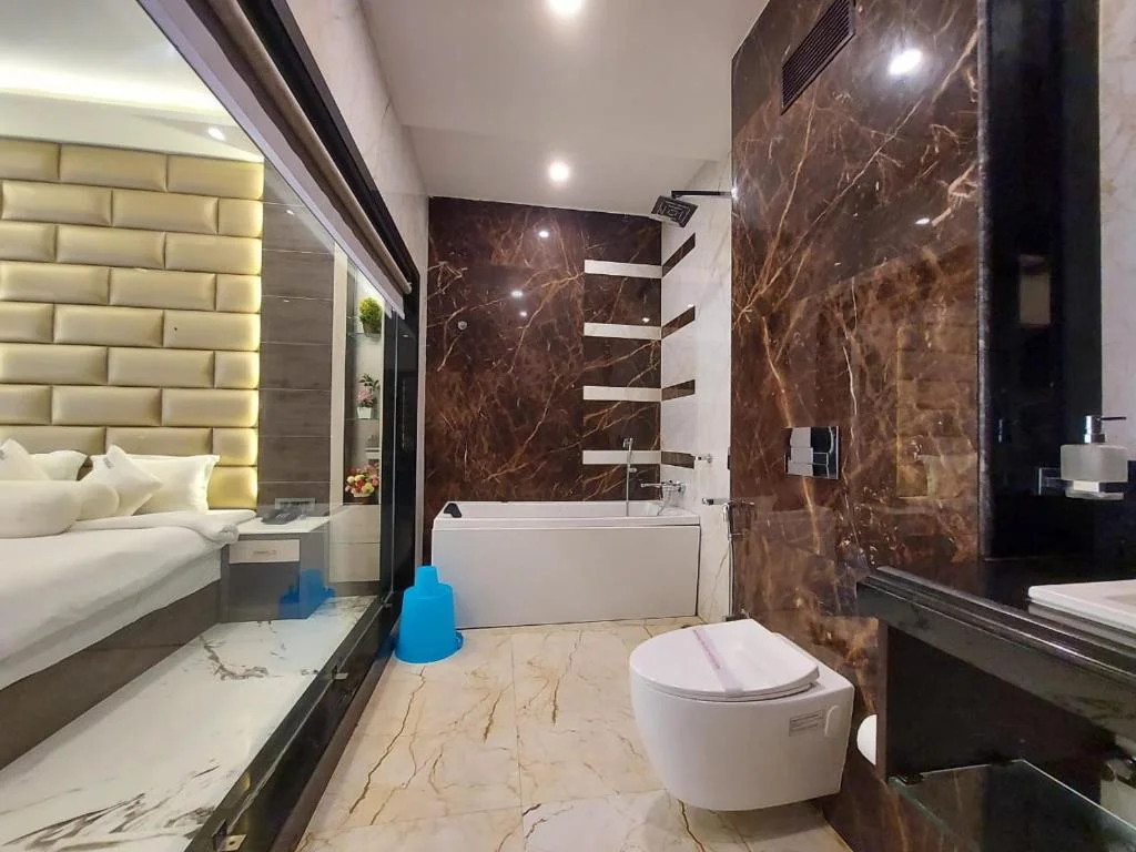Grand Beach Resort - Hotel with Bathtub in Mandarmani