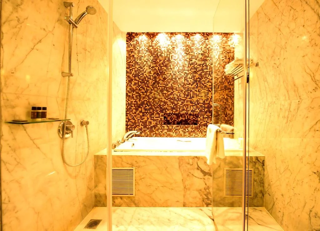Hotel Oakwood Premier Prestige - Hotel with Bathtub in Bangalore