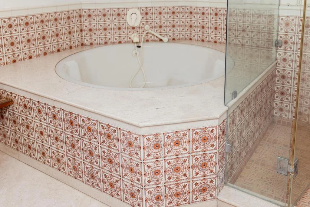 Hotel Room Luho 41 Penthouse - Hotel with Bathtub in Koramangala
