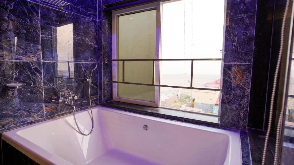 Hotel Sher Bengal Beach Resort - Hotel with Bathtub in Mandarmani