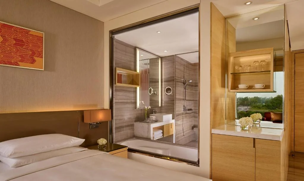 Hyatt Regency - Hotel with Bathtub in Chandigarh