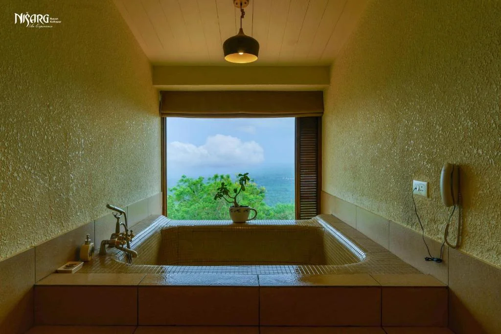 Nisarg Resort - Hotel with Bathtub in Kolhapur