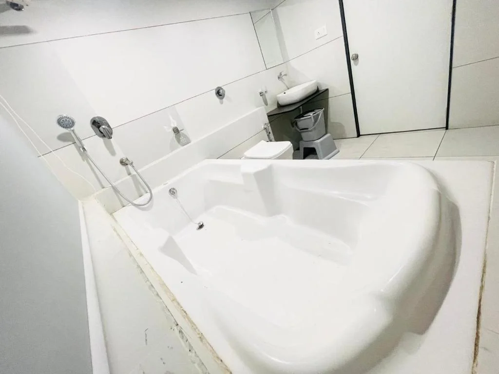 Hotel Royal Orbit - Hotel with Bathtub in Rajkot