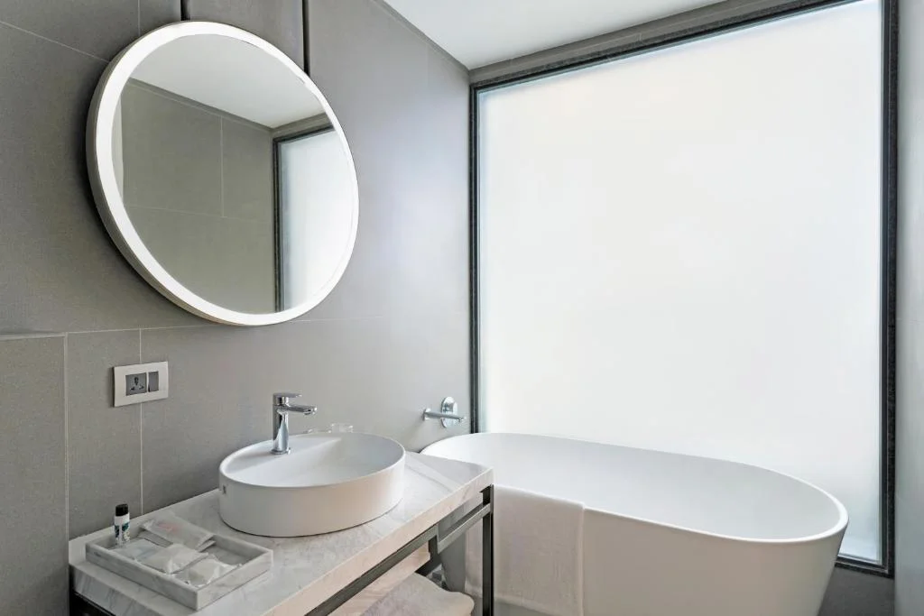 The Crescent - Hotel with Bathtub in Panjim