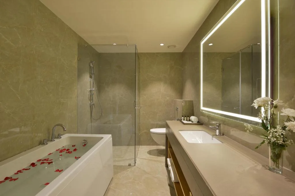 Treat Hotel City Center - Hotel with Bathtub in Nashik