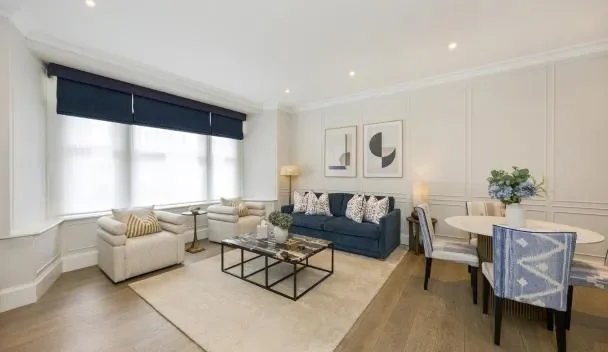 Buckingham & Lloyds Knightsbridge - Hotel with Bathtub in London