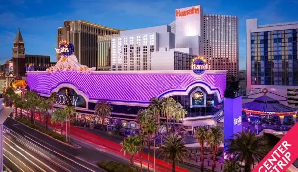 Harrah's Las Vegas, A Caesars Destination - Hotel with Bathtub in Las vegas