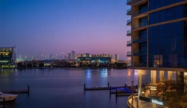 Hilton Dubai Creek Hotel & Residences - Hotel with Bathtub in Dubai
