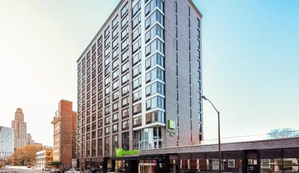 Holiday Inn Brooklyn Downtown by IHG - Hotel with Bathtub in New york