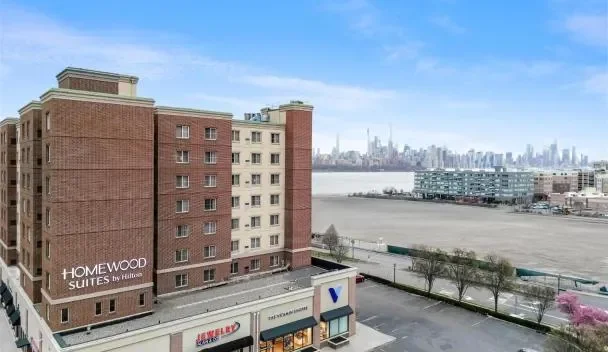 Homewood Suites by Hilton Edgewater-NYC Area - Hotel with Bathtub in New york