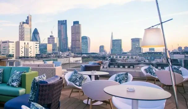 Montcalm Royal London House, Autograph Collection - Hotel with Bathtub in London