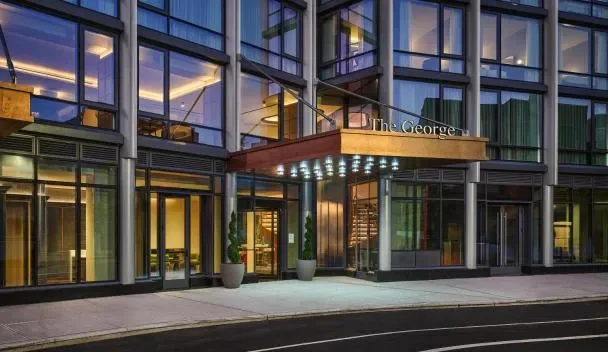 The George Manhattan, Tapestry Collection By Hilton - Hotel with Bathtub in New york