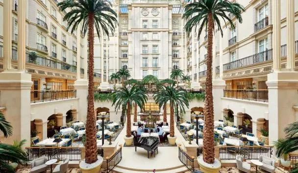 The Landmark London - Hotel with Bathtub in London