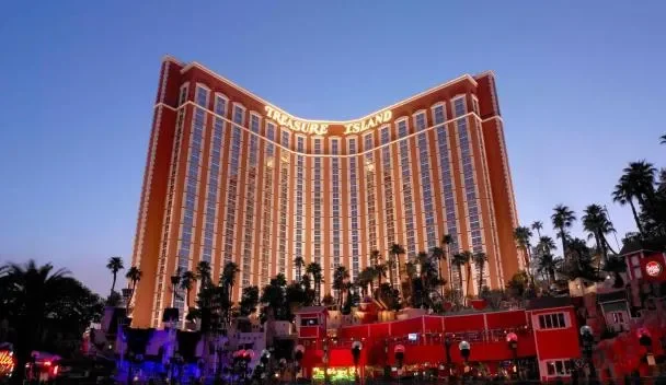 Treasure Island TI Las Vegas - Hotel with Bathtub in Las vegas
