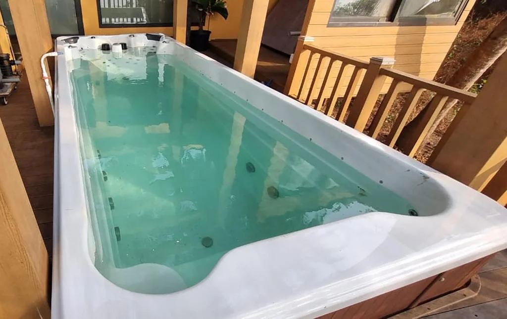 Cola Beach Resort South With Spa Jacuzzi - Hotel with Bathtub in Goa