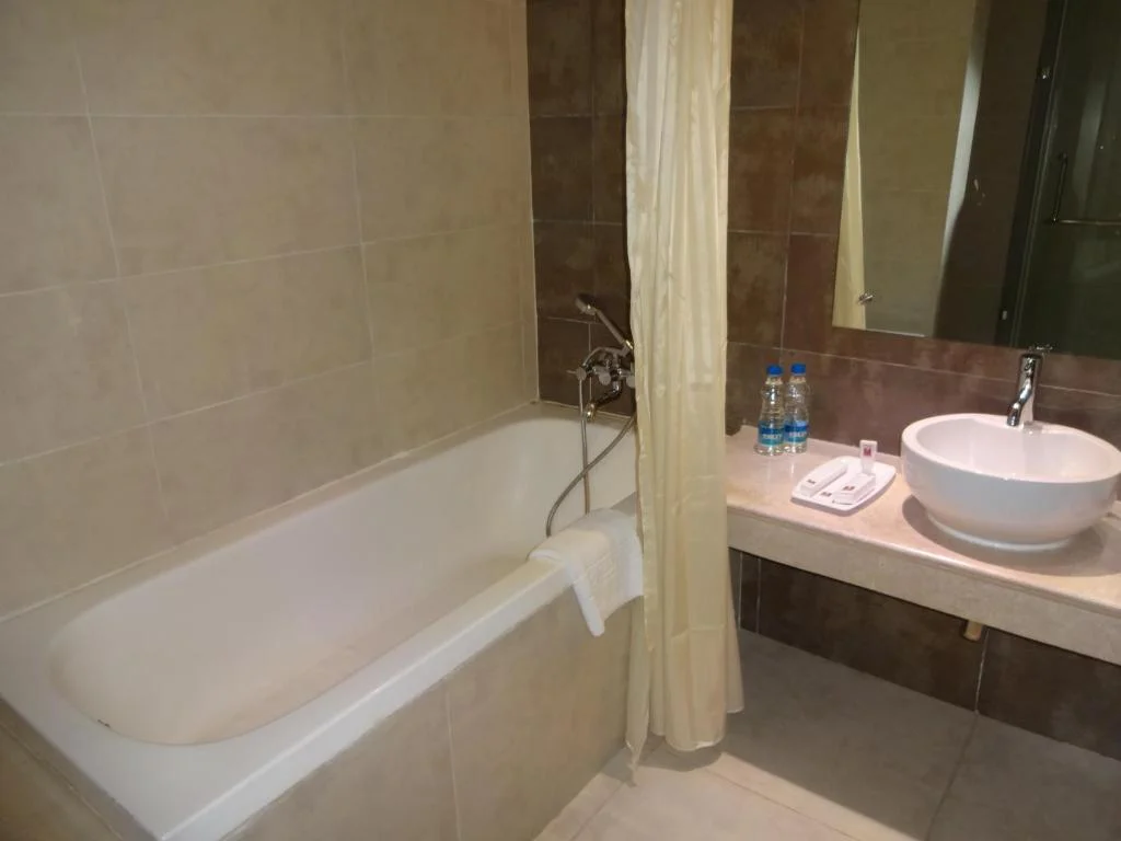Gokulam Park - Hotel with Bathtub in Coimbatore