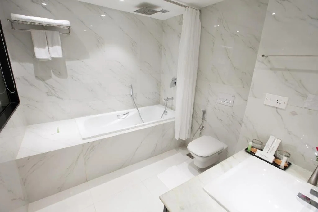 Hash Six Hotels - Hotel with Bathtub in Coimbatore