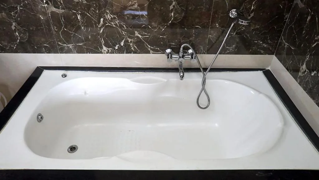 Hillview Rooms By 29 Bungalow Bathtub - Hotel with Bathtub in Panchgani