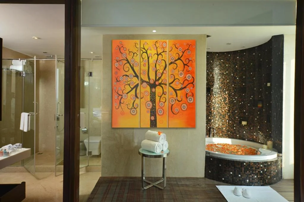 Holiday Inn Panchkula An Ihg Hotel - Hotel with Bathtub in Chandigarh