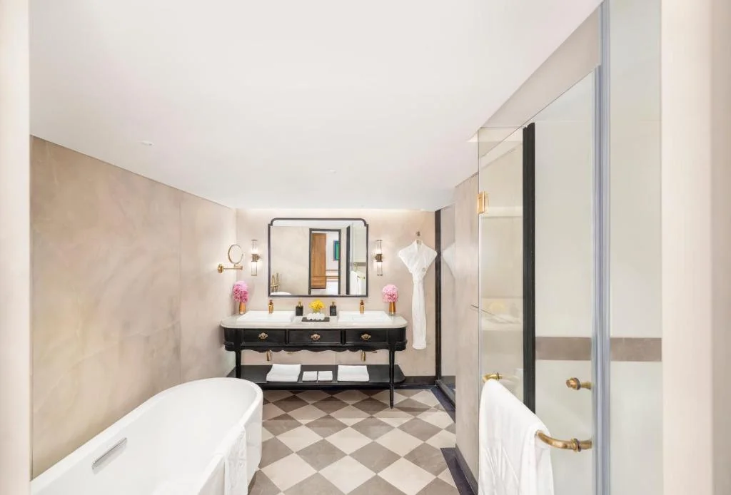 Hotel Taj Cidade De Heritage - Hotel with Bathtub in Goa