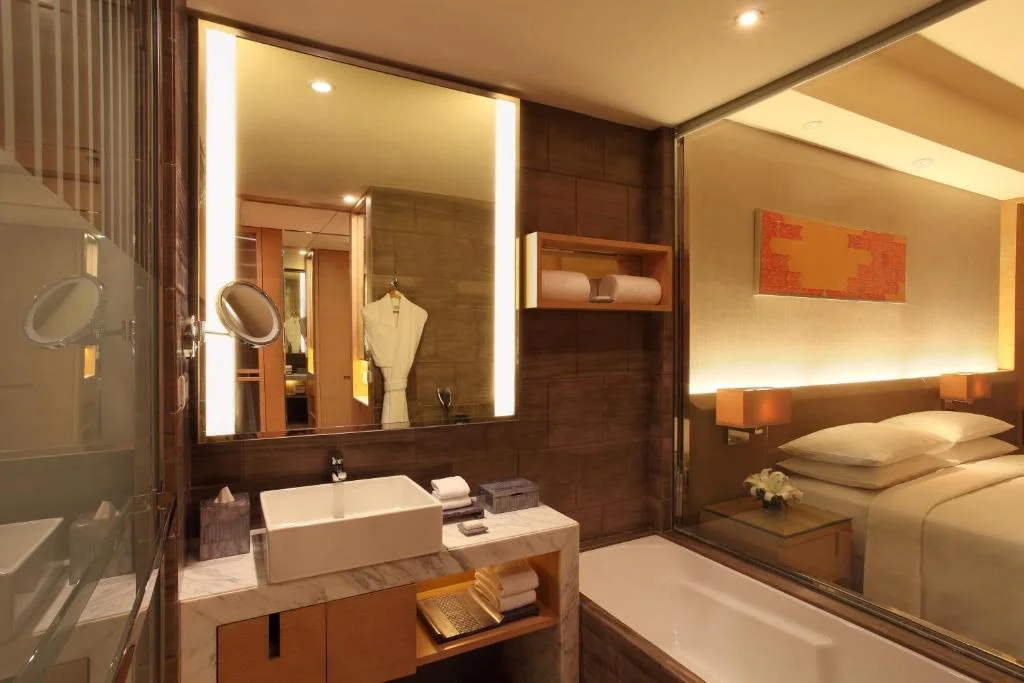 Hyatt Regency Hotel - Hotel with Bathtub in Chandigarh