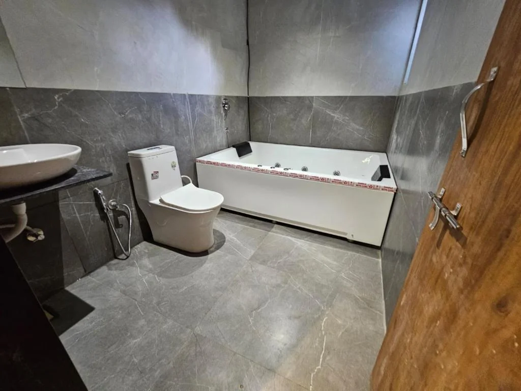 Hotel Nova Park - Hotel with Bathtub in Rajkot