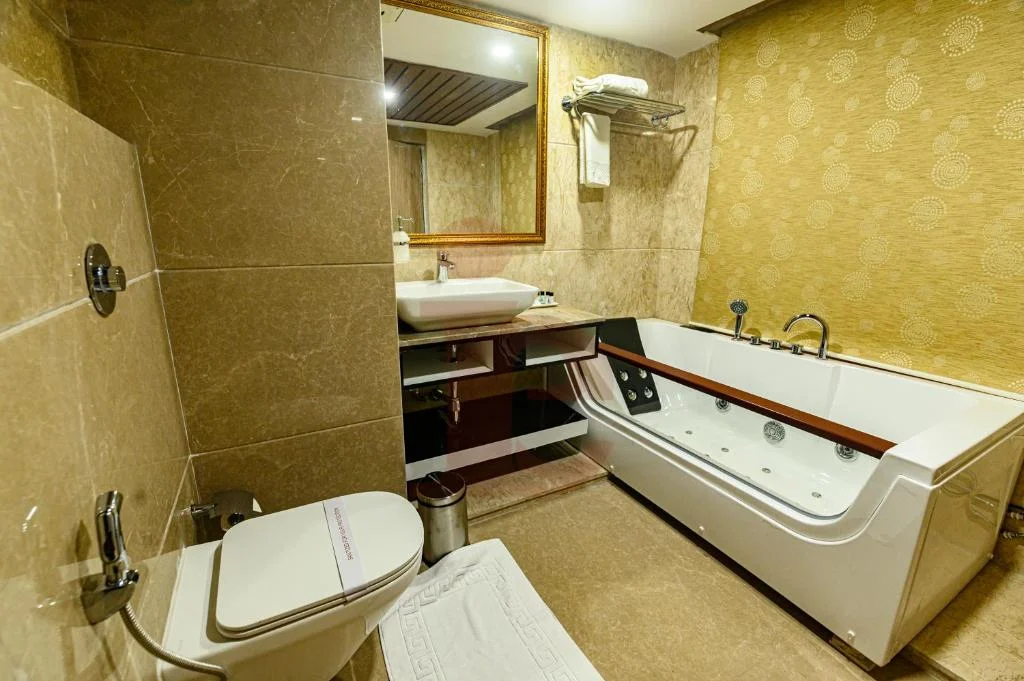 Hotel Daltin New - Hotel with Bathtub in Digha