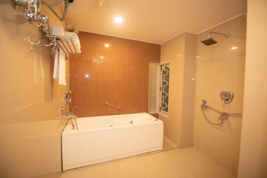 The Cindrella Hotel - Hotel with Bathtub in Siliguri