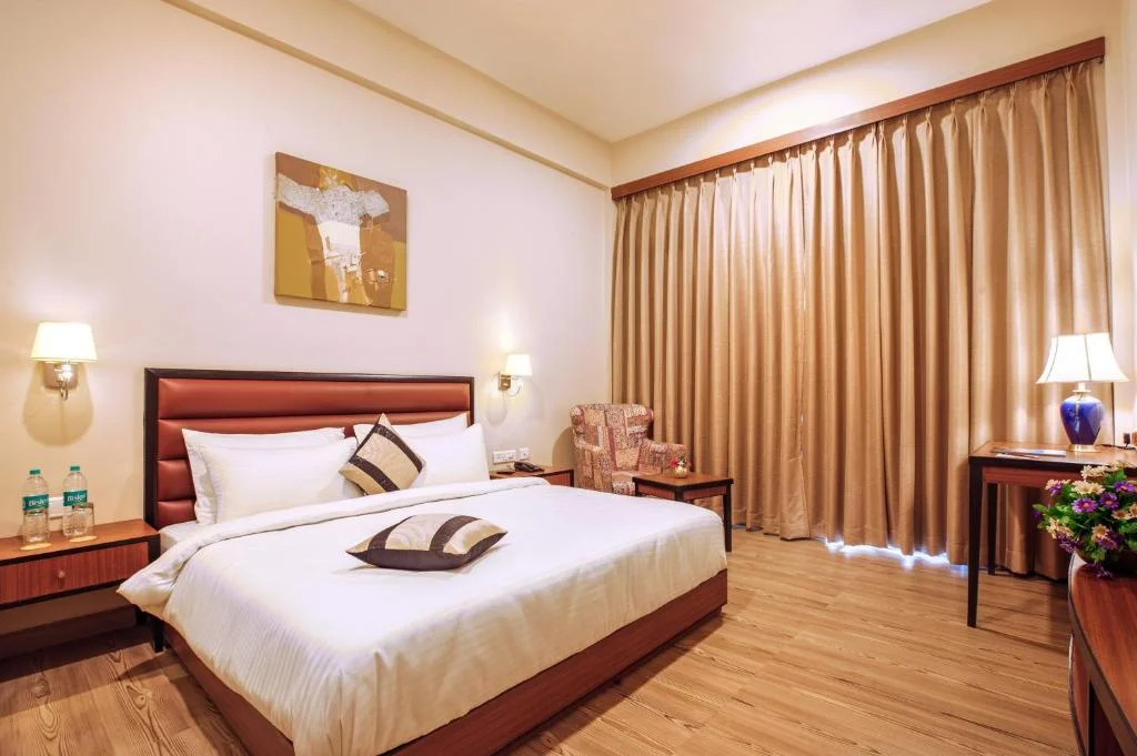 Lalita Grand - Hotel with Bathtub in Mathura