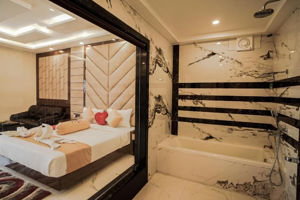 The Rath Inns Bathtub - Hotel with Bathtub in Mandarmani